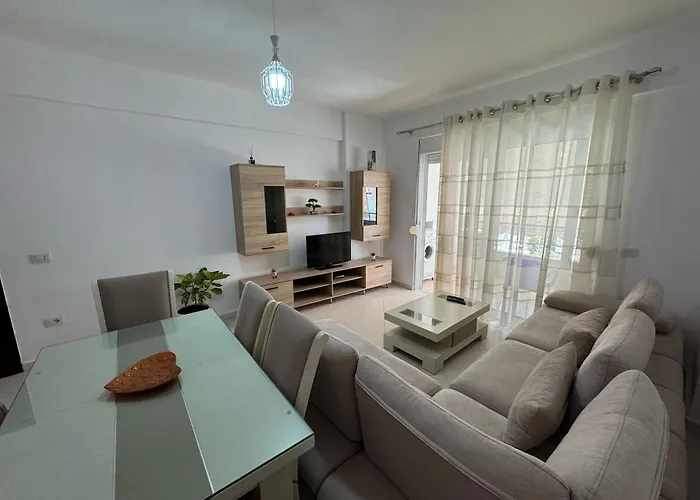 Kleo Apartment